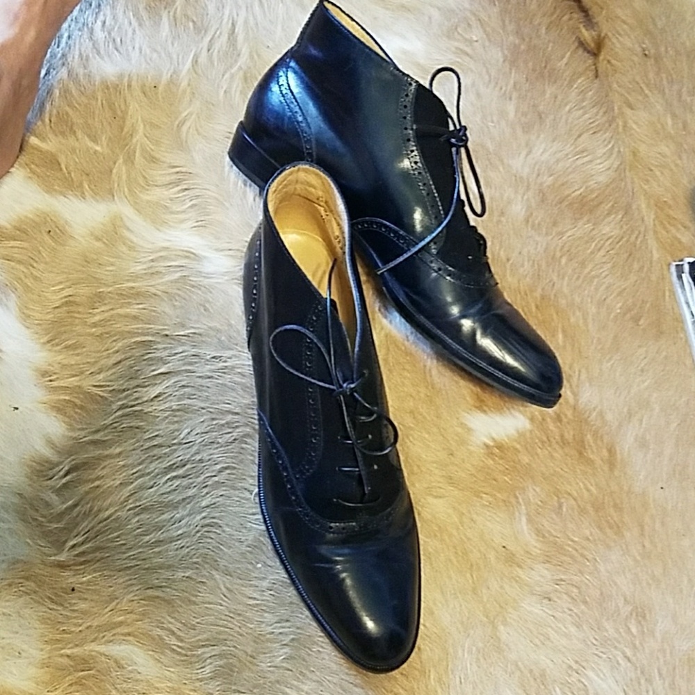 FERRAGAMO Lace up booties